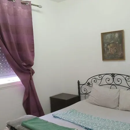 Appartement Familial Pres D'Aeroport Ibn Batouta Tanger Exterior photo
